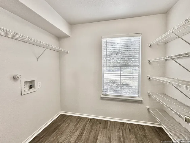 $1,750 | 6915 Opal, Converse, TX 78109