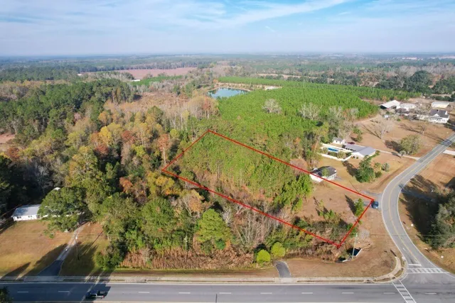 $40,000 | 102 Highsmith Avenue, Screven, GA 31560