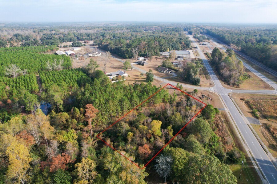 102 Highsmith Avenue Screven, GA 31560 - Photo 8 of 13