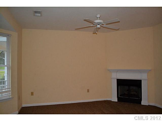 404 Stone Village Drive Fort Mill, SC 29708 - Photo 3 of 9 Gallery Image 3