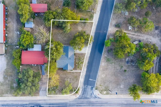 $139,500 | 1005 Campbell Street, Lampasas, TX 76550