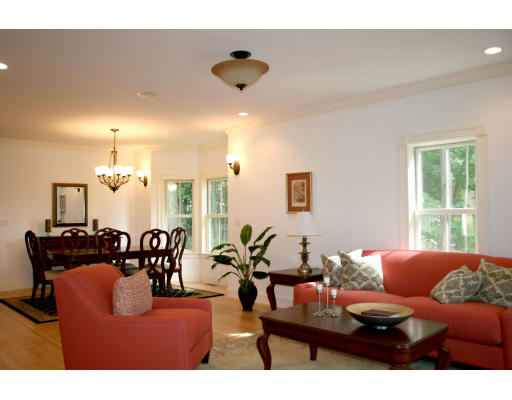 62 Concord Road Sudbury, MA 01776 - Photo 3 of 10 Gallery Image 3
