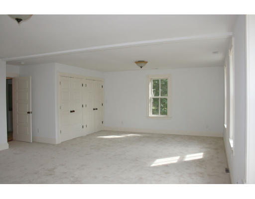 62 Concord Road Sudbury, MA 01776 - Photo 8 of 10 Gallery Image 8