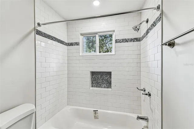 $1,175 | 1006 East 26th Avenue, Tampa, FL 33605