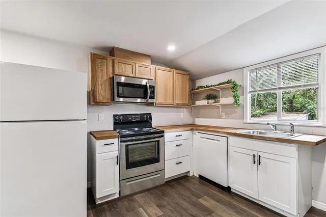 $1,175 | 1006 East 26th Avenue, Tampa, FL 33605