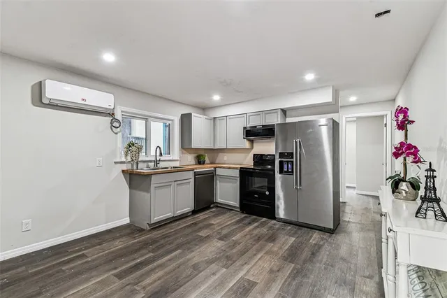 $1,175 | 1006 East 26th Avenue, Tampa, FL 33605