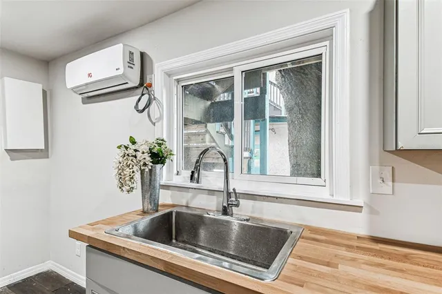 $1,175 | 1006 East 26th Avenue, Tampa, FL 33605