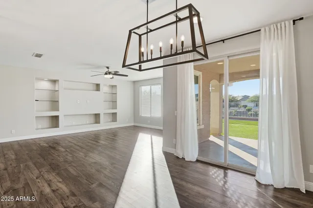 a view of an entryway