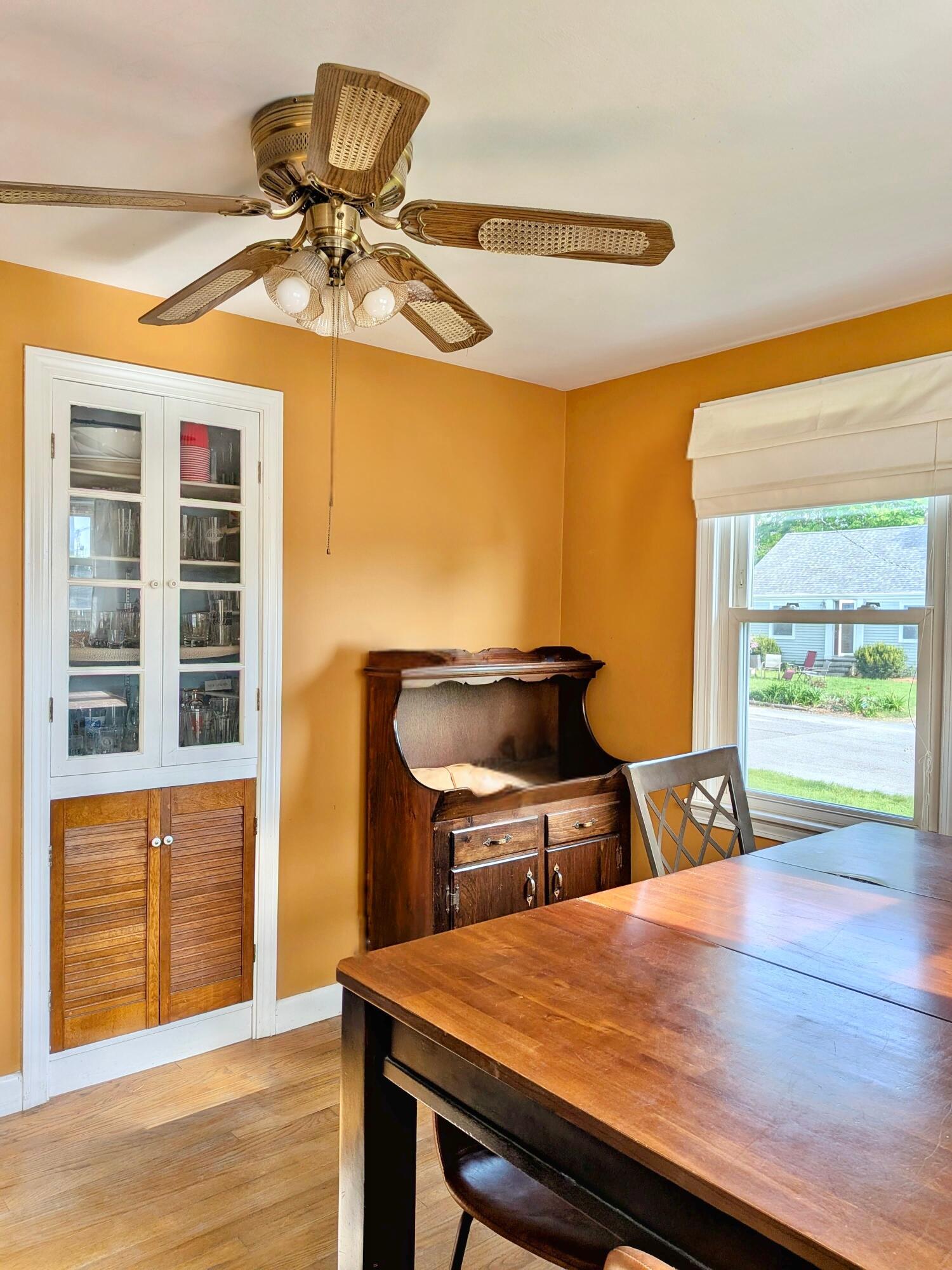 451 Summit Street Portland, ME 04103 - Photo 6 of 21 Diningroom1
