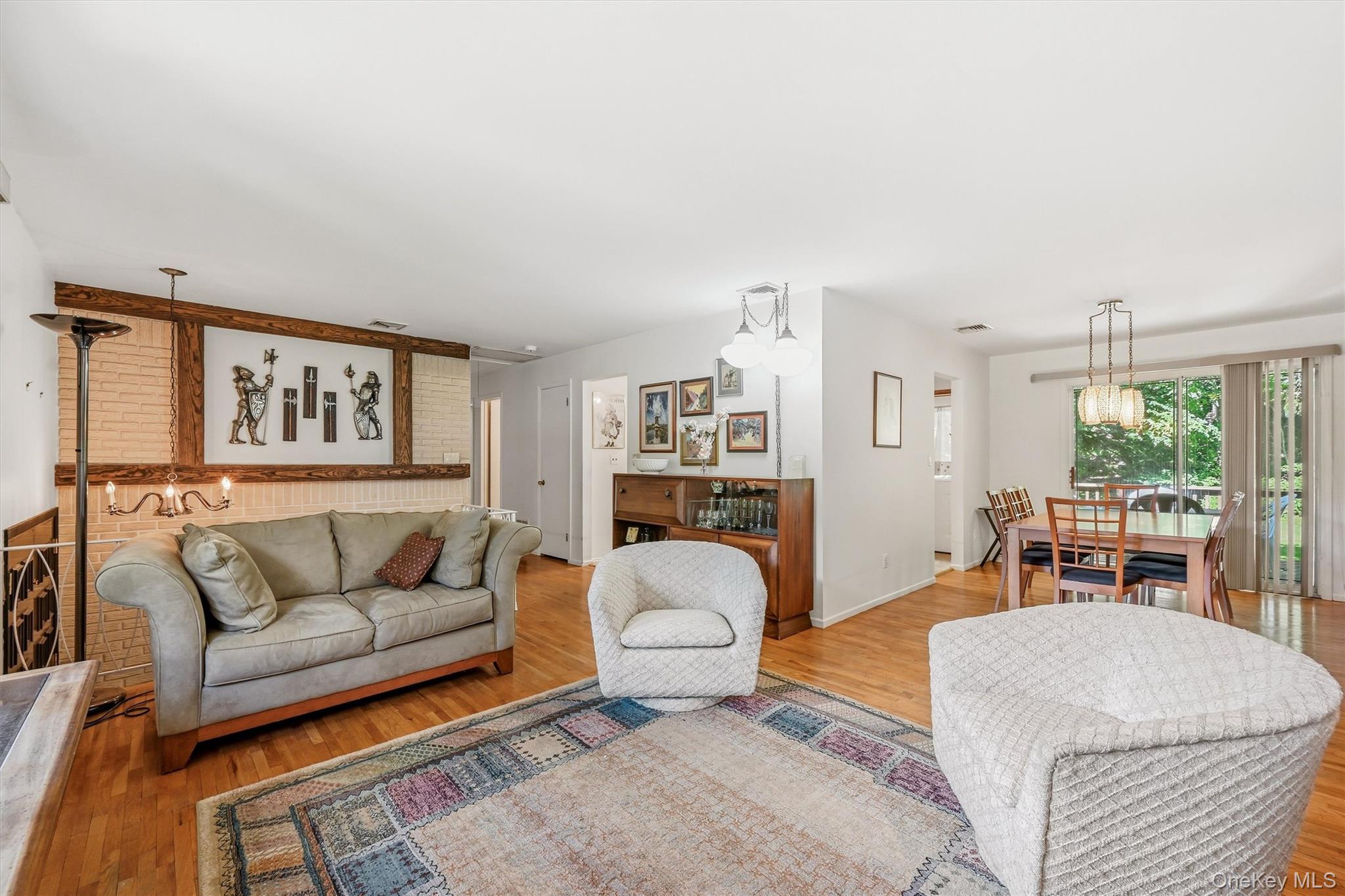 42 Sandy Brook Drive Spring Valley, NY 10977 - Photo 5 of 43