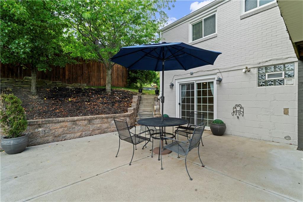 1351 Carnahan Road Pittsburgh, PA 15220 - Photo 35 of 49