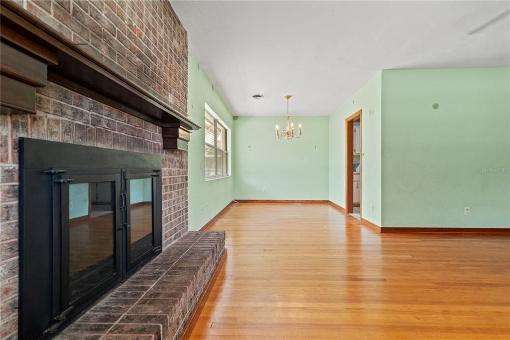 2236 Southeast 8th Avenue Ocala, FL 34471 - Photo 8 of 49 a view of an empty room