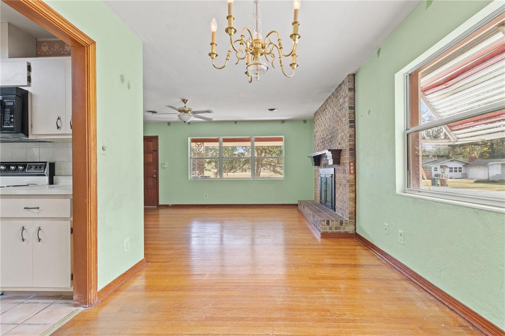 2236 Southeast 8th Avenue Ocala, FL 34471 - Photo 10 of 49 a view of an empty room with a window