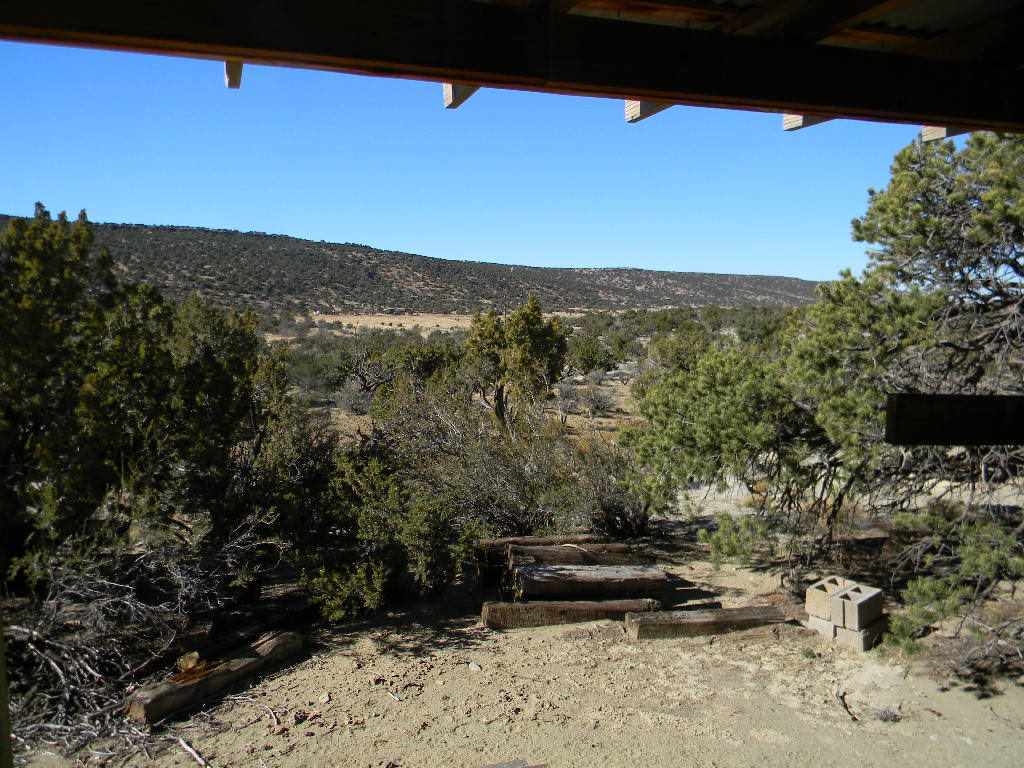 4180 Stirrup Road Snowflake, AZ 85937 - Photo 10 of 11 a view of a outdoor space with mountain view