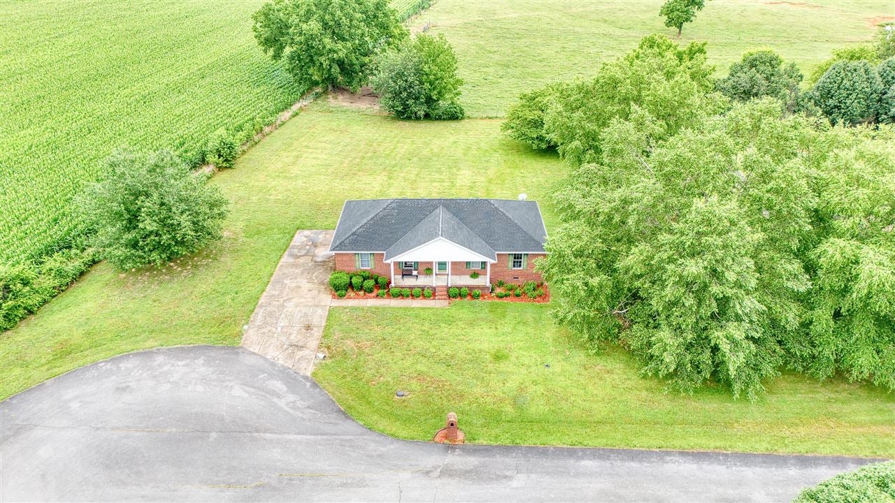 212 Coates Road Franklin, KY 42134 - Photo 8 of 14 Gallery Image 8