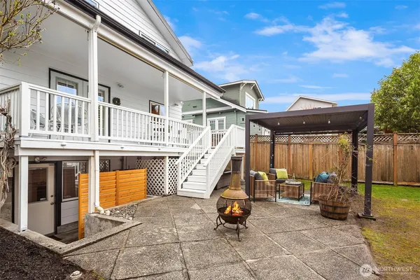 $1,024,950 | 6939 Fauntleroy Way Southwest, Seattle, WA 98136