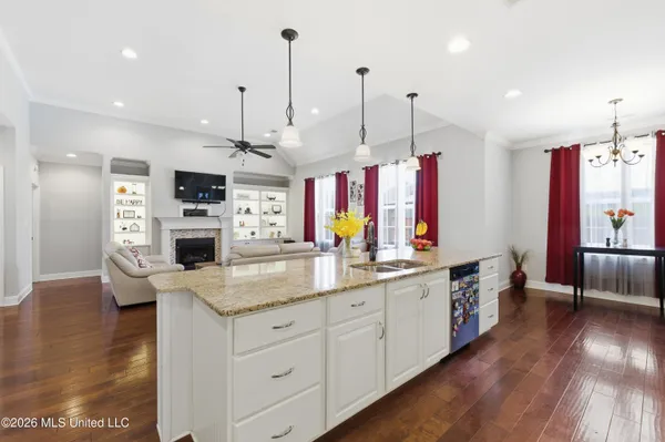 $565,000 | 3828 Houston Loop North, Southaven, MS 38672