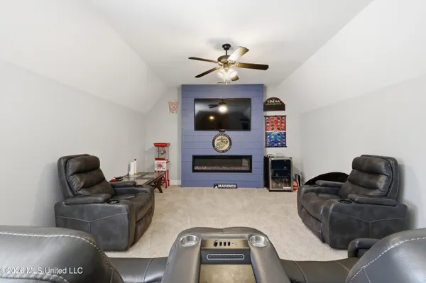 $565,000 | 3828 Houston Loop North, Southaven, MS 38672