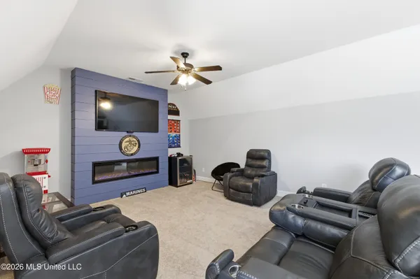 $565,000 | 3828 Houston Loop North, Southaven, MS 38672