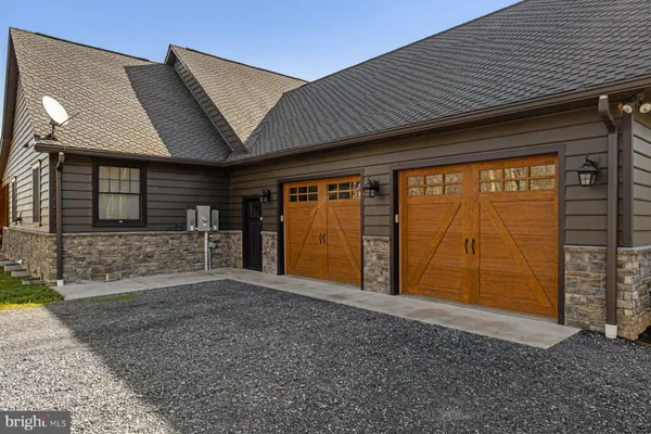 $1,750,000 | 269 River Manor Drive, Front Royal, VA 22630