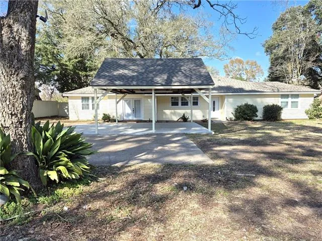 $1,850 | 2307 Horseshoe Drive, Alexandria, LA 71301