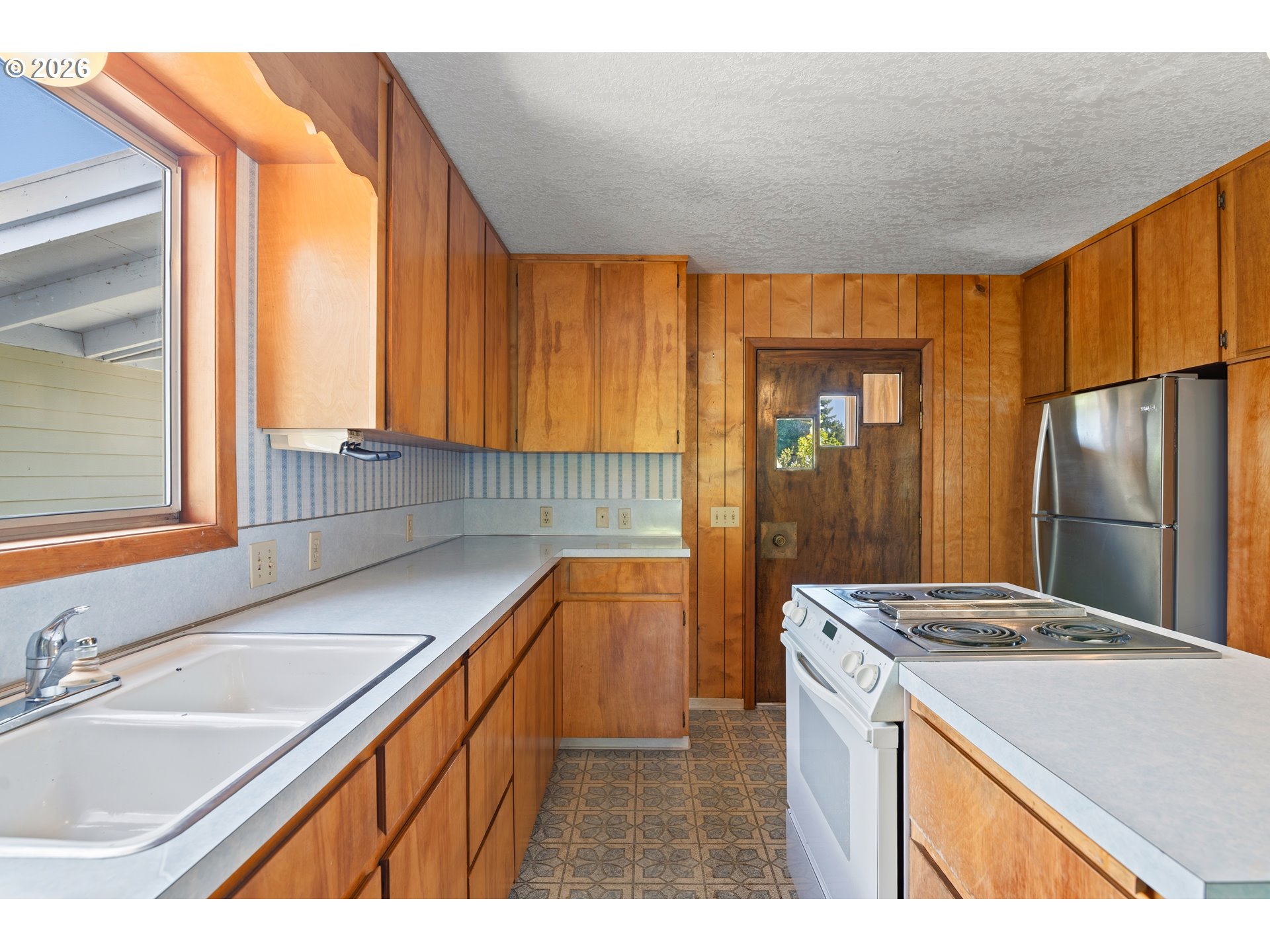 63533 Flanagan Road Coos Bay, OR 97420 - Photo 15 of 43
