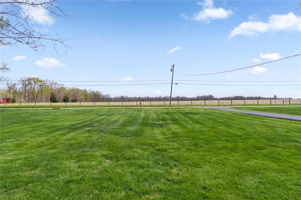 4859 East Neitzel Road Mooresville, IN 46158 - Photo 3 of 37 Gallery Image 3
