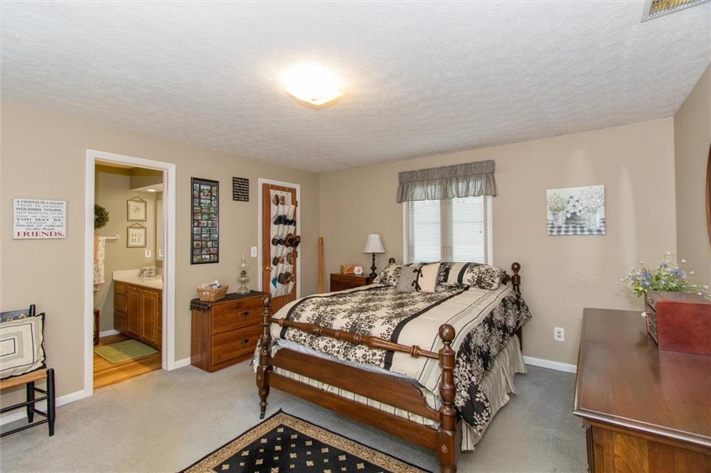 4859 East Neitzel Road Mooresville, IN 46158 - Photo 4 of 37 Gallery Image 4