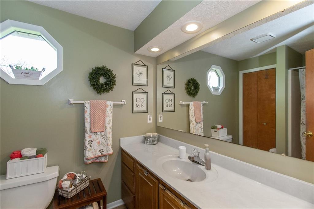 4859 East Neitzel Road Mooresville, IN 46158 - Photo 6 of 37 Gallery Image 6