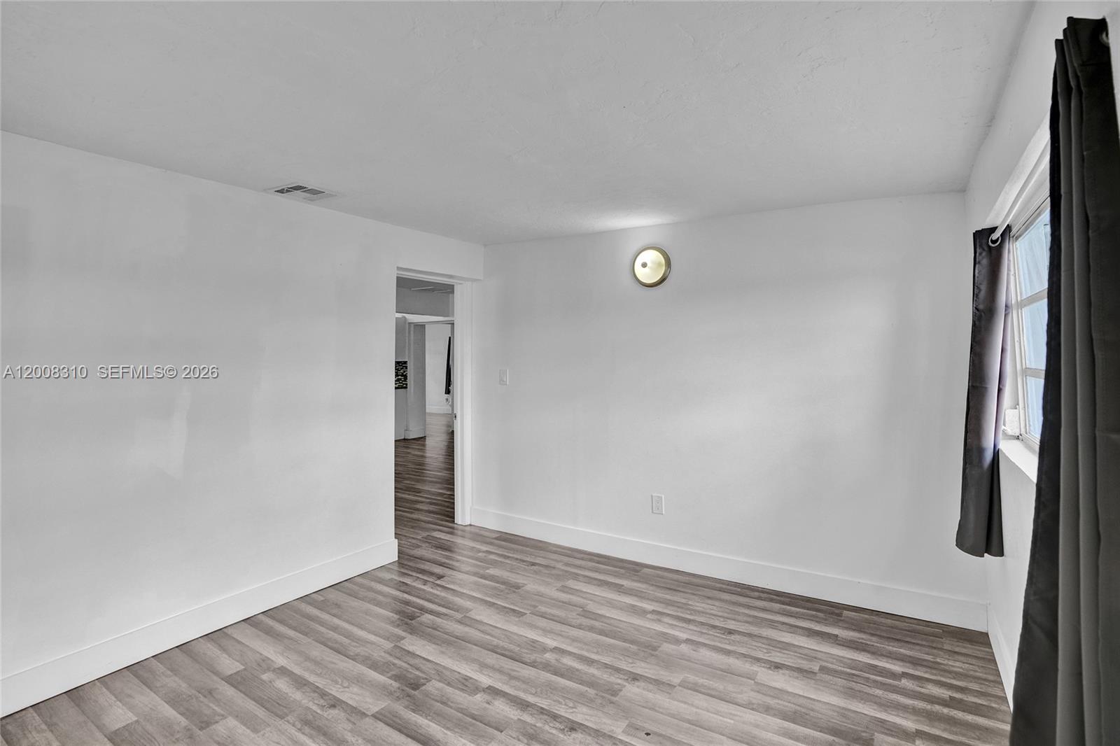 2100 Service Road Opa-Locka, FL 33054 - Photo 11 of 20