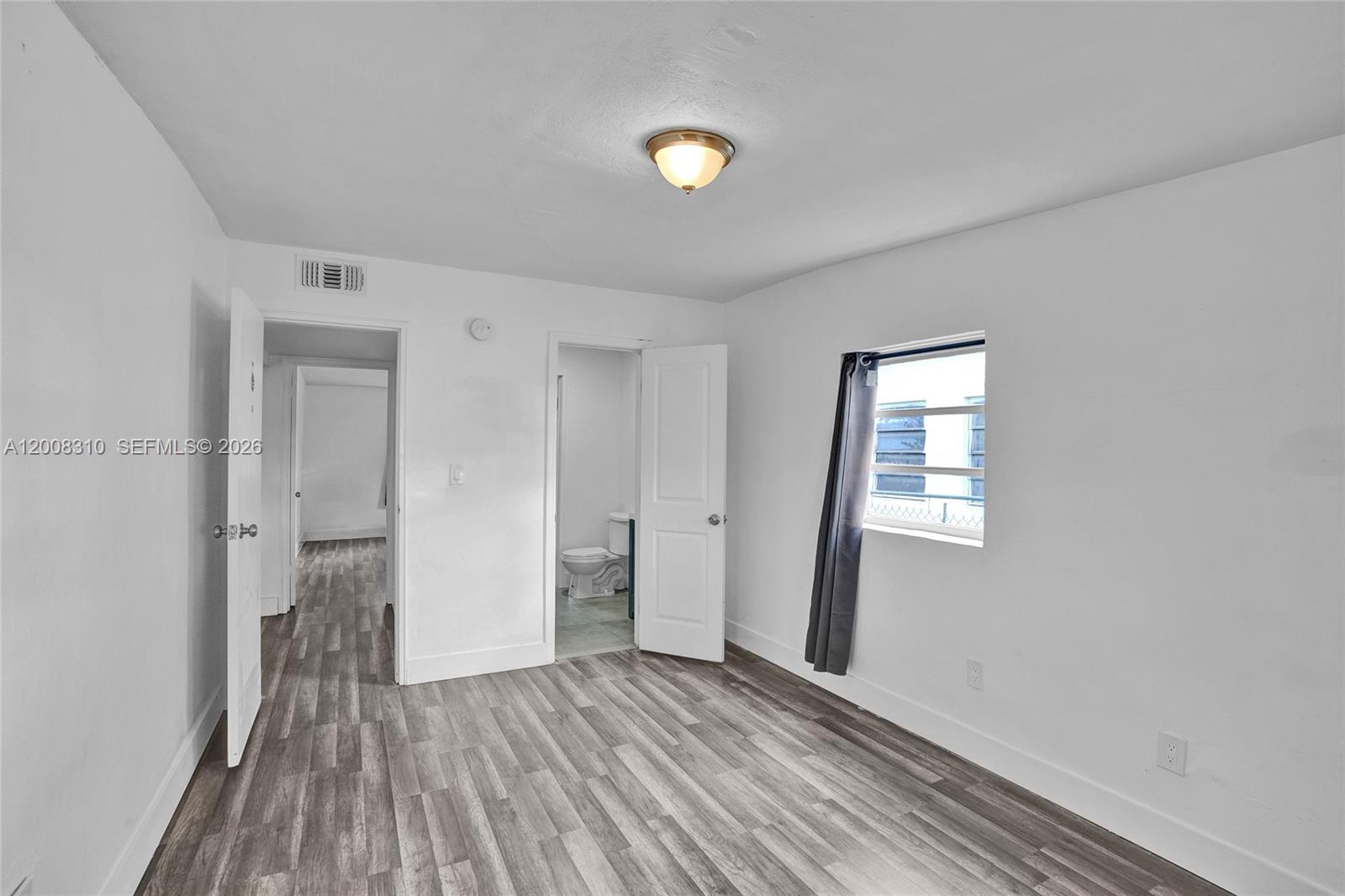 2100 Service Road Opa-Locka, FL 33054 - Photo 14 of 20