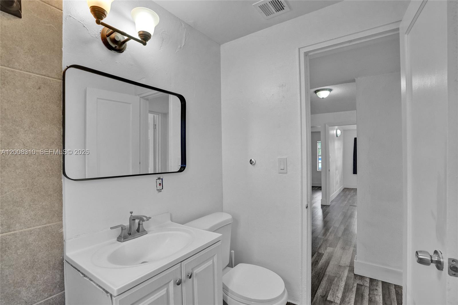 2100 Service Road Opa-Locka, FL 33054 - Photo 16 of 20