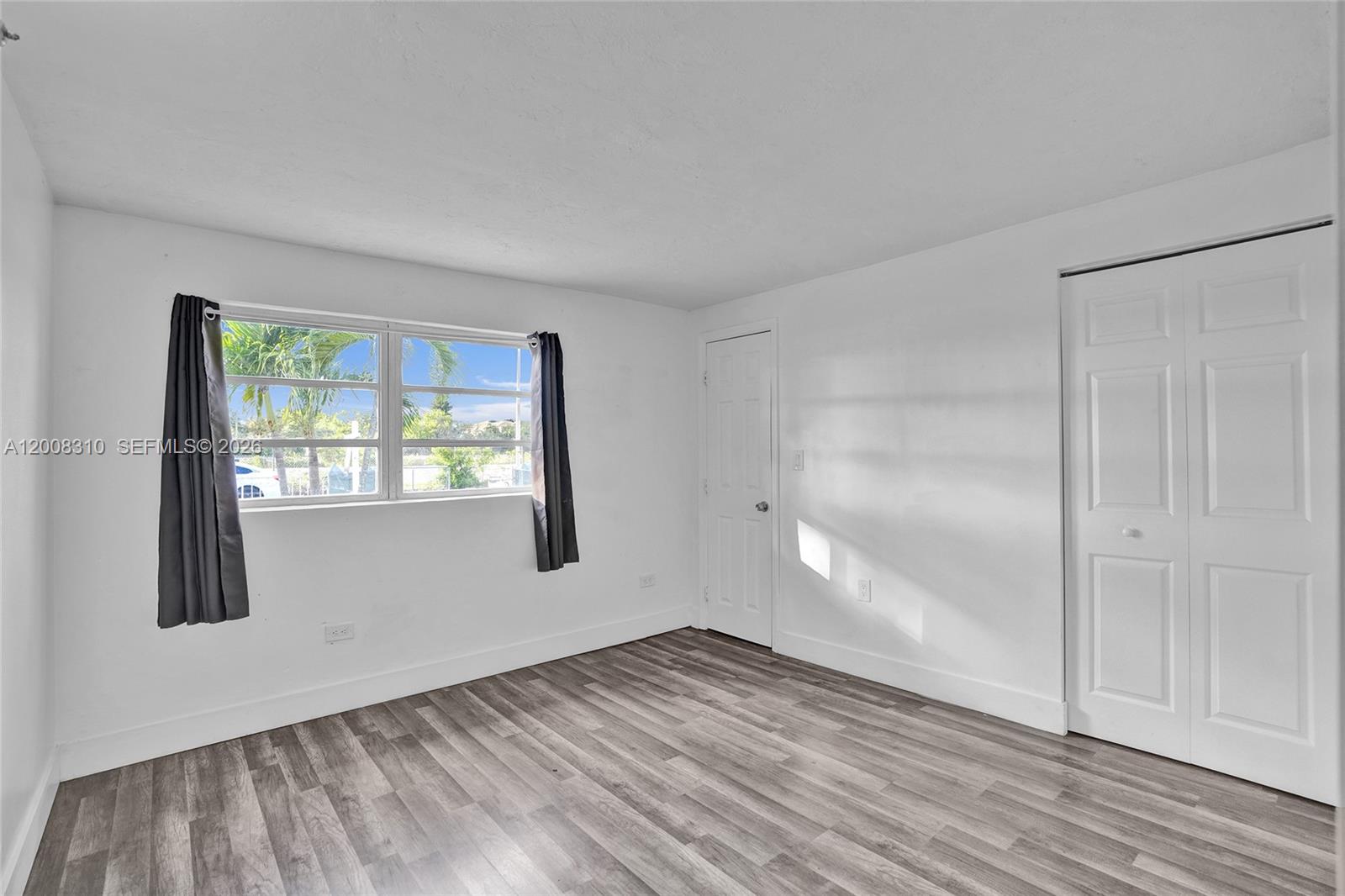 2100 Service Road Opa-Locka, FL 33054 - Photo 10 of 20