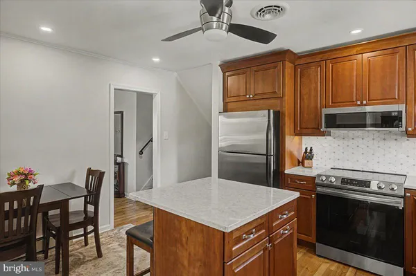 $650,000 | 528 East Court Street, Doylestown, PA 18901