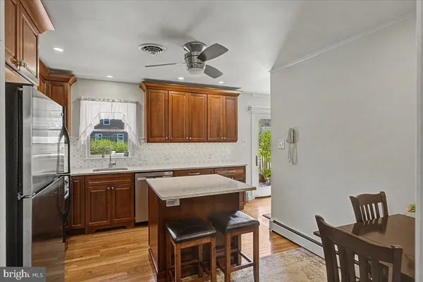 $650,000 | 528 East Court Street, Doylestown, PA 18901