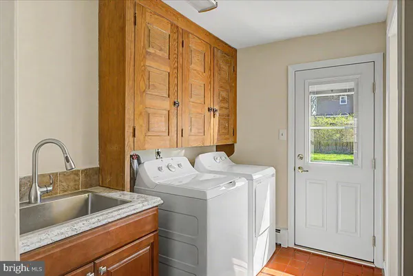 $650,000 | 528 East Court Street, Doylestown, PA 18901