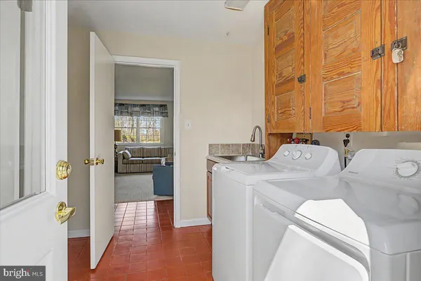 $650,000 | 528 East Court Street, Doylestown, PA 18901