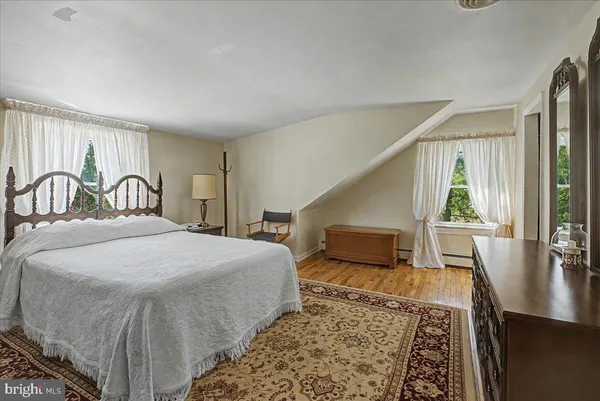 $650,000 | 528 East Court Street, Doylestown, PA 18901