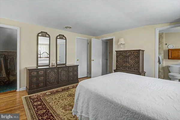 $650,000 | 528 East Court Street, Doylestown, PA 18901