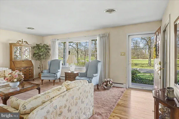 $650,000 | 528 East Court Street, Doylestown, PA 18901