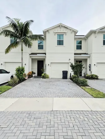 $3,000 | 4586 Meyerson Pl Lake, Lake Worth, FL 33463