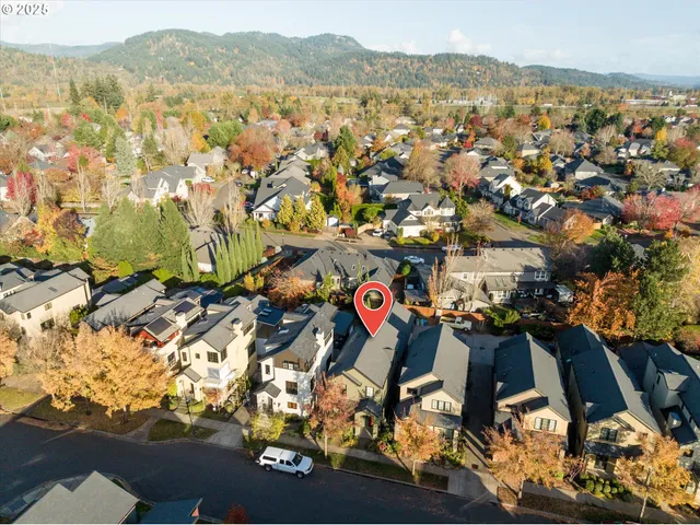 $639,900 | 2961 Lord Byron Place, Eugene, OR 97408