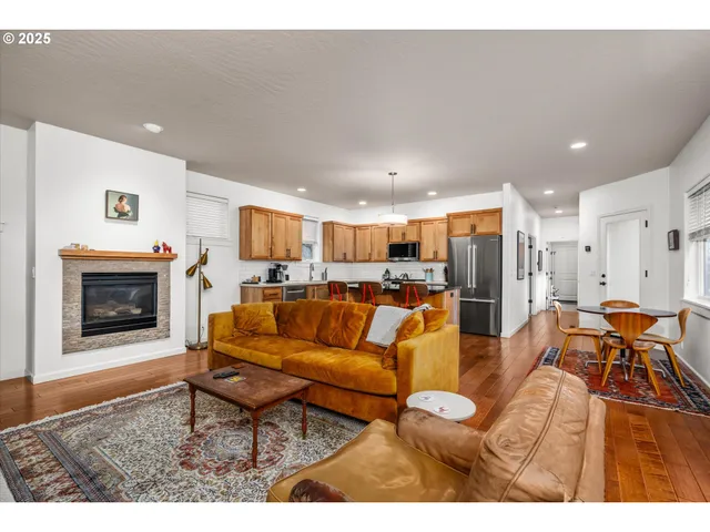 $639,900 | 2961 Lord Byron Place, Eugene, OR 97408