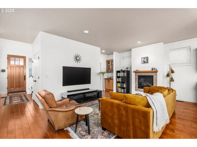 $639,900 | 2961 Lord Byron Place, Eugene, OR 97408