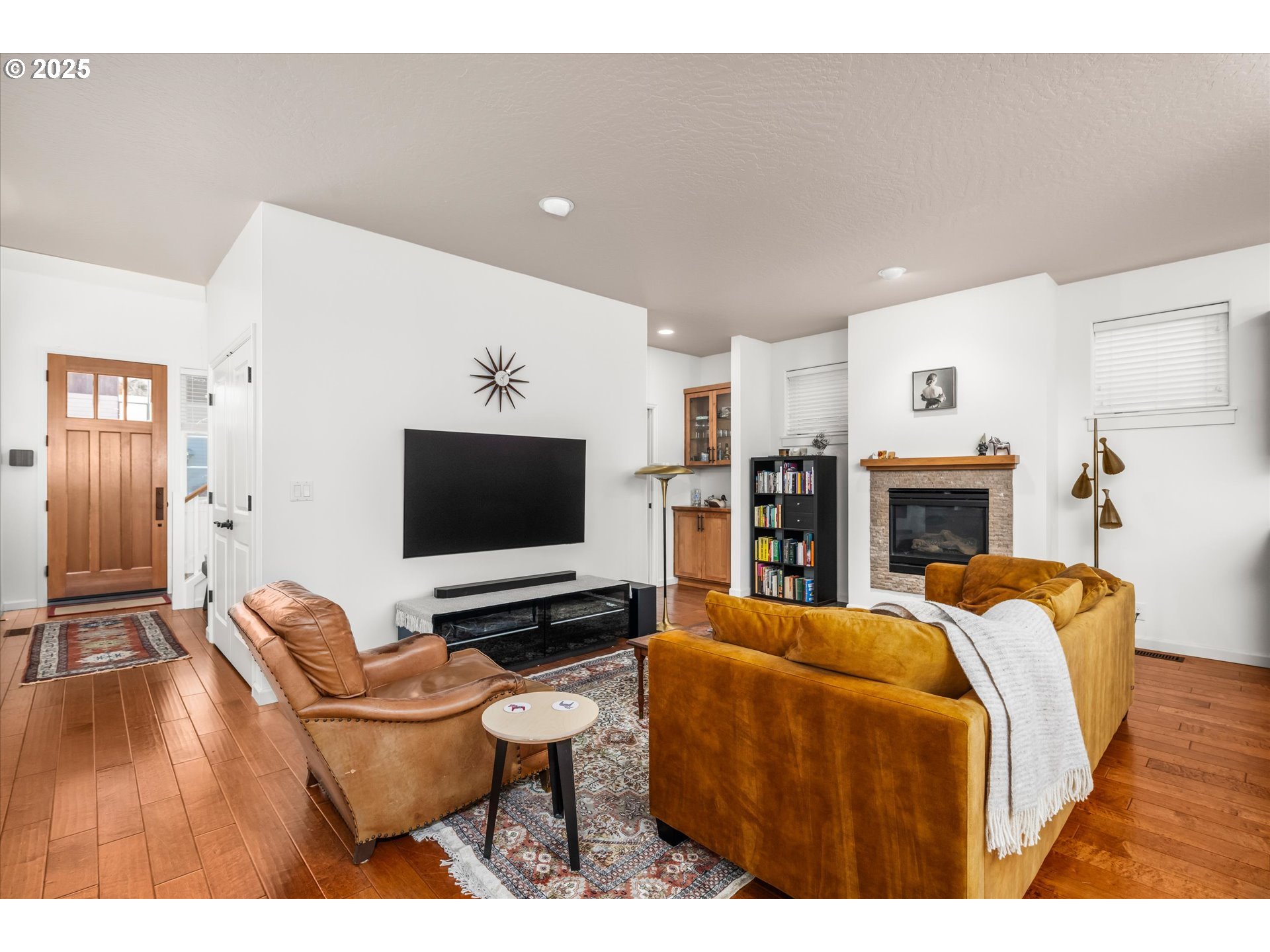 2961 Lord Byron Place Eugene, OR 97408 - Photo 5 of 32