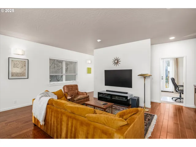 $639,900 | 2961 Lord Byron Place, Eugene, OR 97408