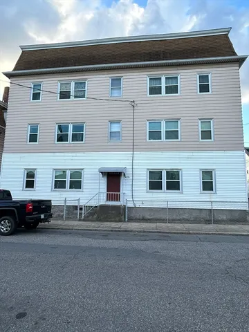 $1,350 | 436 Third Street, Unit 1N, Fall River, MA 02721