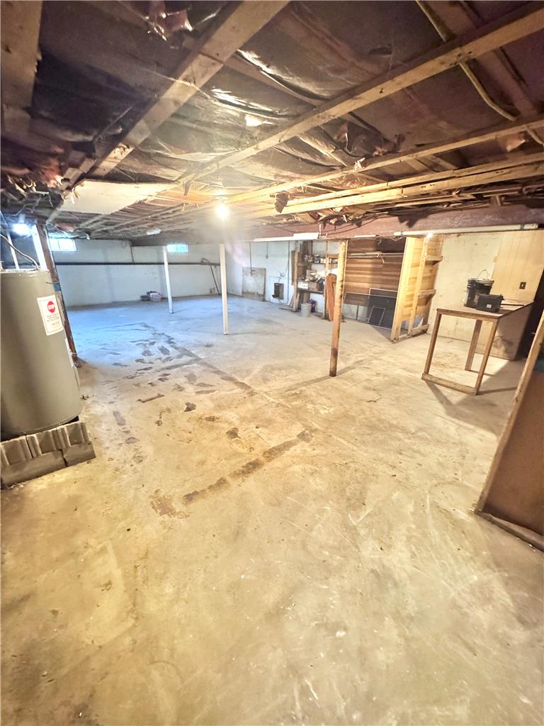 8325 Schantz Road Breinigsville, PA 18031 - Photo 18 of 21 A spacious, unfinished basement awaits your personal touch and creative vision.