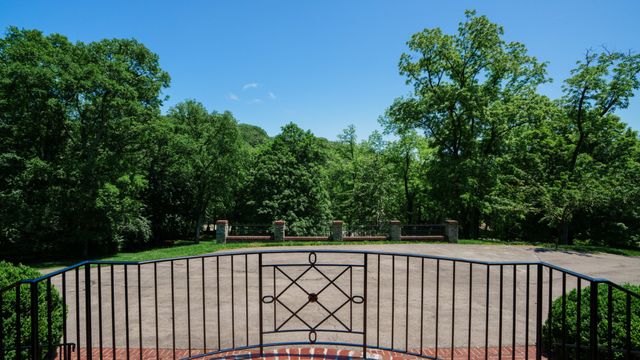 $4,158,625 | 4345 Chickering Lane, Nashville, TN 37215