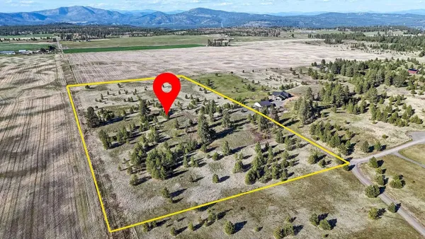 $340,000 | 20122 West Johnson Lane, Nine Mile Falls, WA 99026